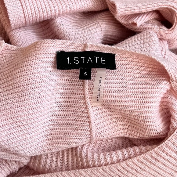 1. State Polished Nomad V-Neck Bubble Sleeve Sweater Baby Pink Womens Sz S EUC - Picture 6 of 8